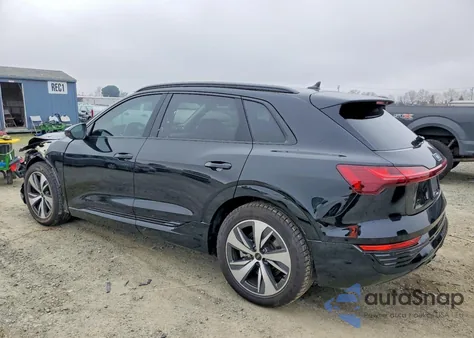 2024 Audi Q8 E-Tron Premium z USA, uszkodzony, nr VIN WA14AAGE7RB011291
